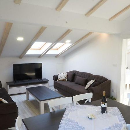 Apartman Balancana Kastela Exterior photo